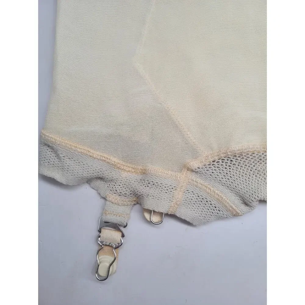 Hollywood Vassarette Ivory Lace Girdle Pin Up Vintage Lingerie‎ Glamour